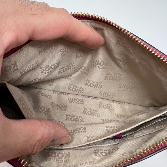 Michael Kors Pink Leather Embossed Snake Print Wristlet Clutch Wallet - Picture 5 of 8